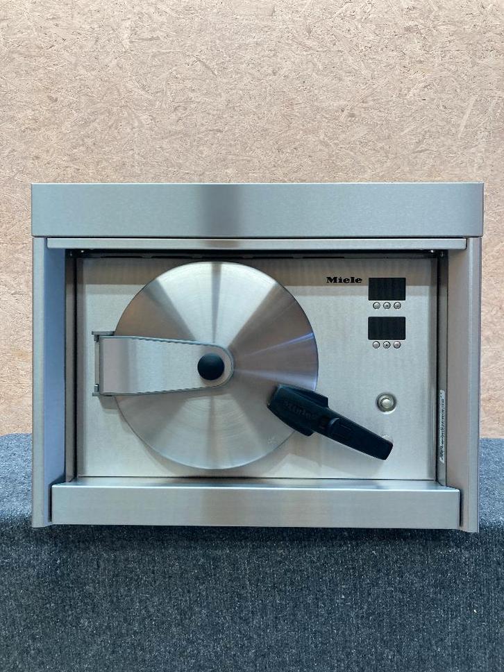 hoge druk stoomoven Miele, Elektronische apparatuur, Stoomapparaten, Gebruikt, Ophalen