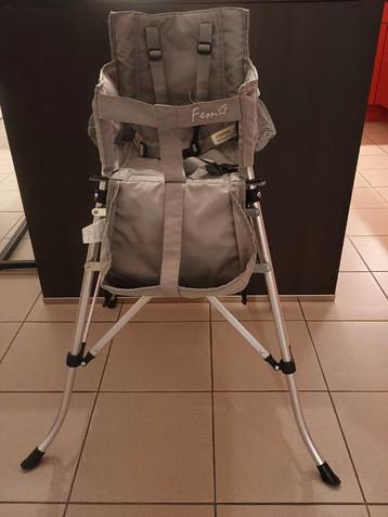 Reis eetstoel baby/ peuter.  beschikbaar voor biedingen