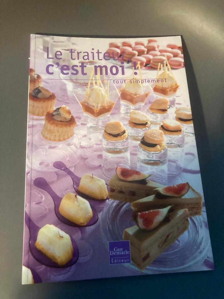 Le traiteur, c'est moi ! Tout simplement (Demarle), Boeken, Kookboeken, Gelezen, Ophalen