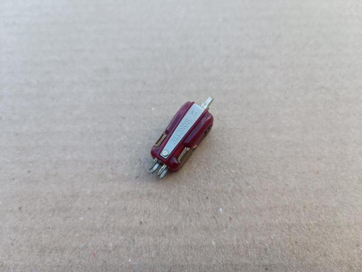 Element / Ronette / 9.1 / Stereo (Div) jukebox, Verzamelen, Automaten | Jukeboxen, Verzenden