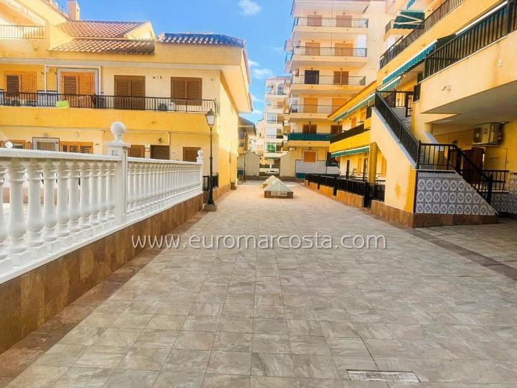 REF.4586 Opportunité à La Mata ! Studio à 200 m. de la plage, Immo, Buitenland, Spanje, Appartement, Stad