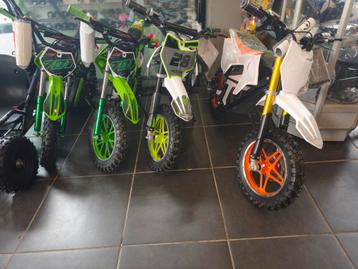 49cc zakfiets en 800W elektrische motorfiets — nieuw! beschikbaar voor biedingen