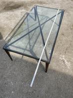 table basse avec vitre et pieds en métal, Métal, 100 à 150 cm, Rectangulaire, 50 à 100 cm