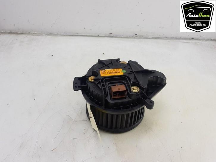 KACHEL VENTILATORMOTOR Audi A4 Avant (B6) (01-2001/01-2005), Auto-onderdelen, Airco en Verwarming, Audi, Gebruikt