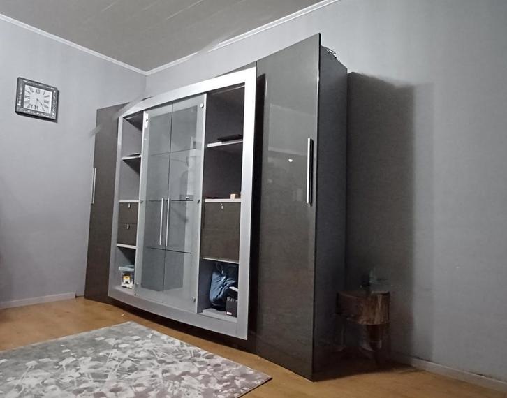 Wandkast vitrinekast, Huis en Inrichting, Kasten | Overige, Gebruikt, Ophalen