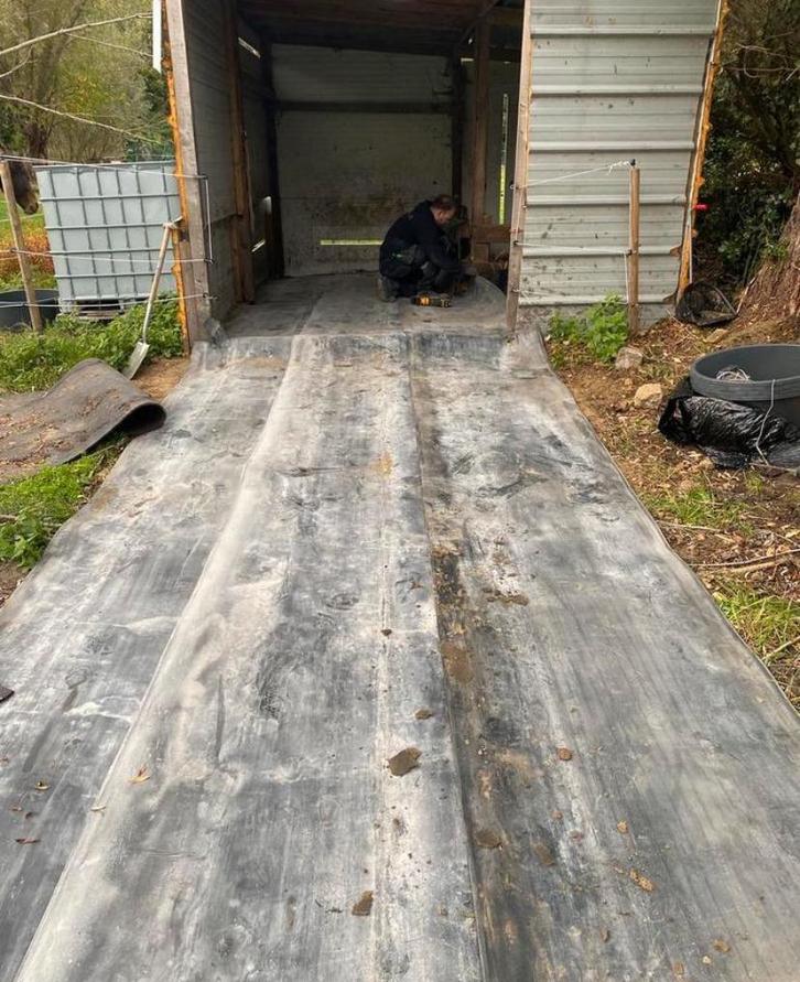 Stalmatten - rubber matten - paddock matten, Dieren en Toebehoren, Stalling en Weidegang, Stalling, Weidegang