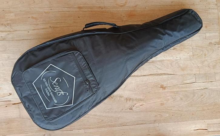 Sac à dos robuste pour guitare pour jeunes (3/4 - 7/8), Musique & Instruments, Instruments à corde | Guitares | Acoustiques, Neuf