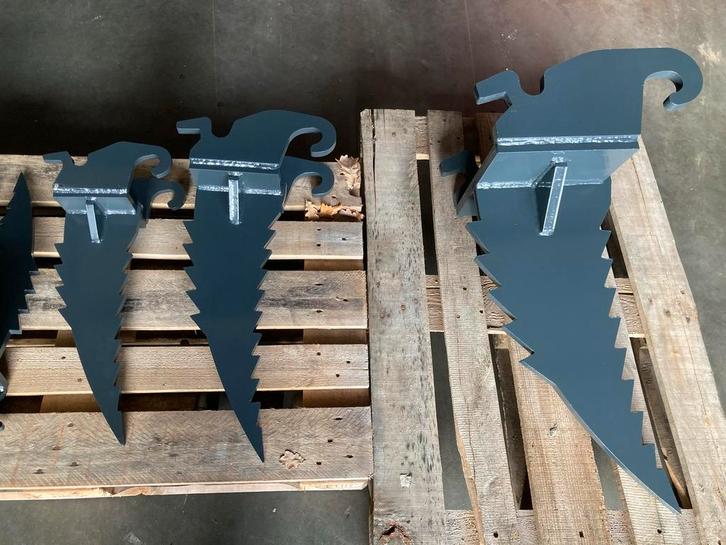 Wortelmes rippertand CW00 CW05 CW10 minigraver graafmachine, Zakelijke goederen, Machines en Bouw | Overig, Ophalen of Verzenden
