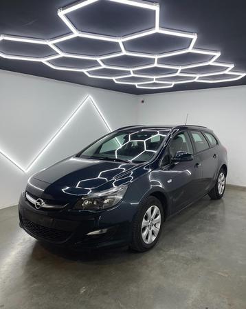 Opel Astra SPORTS TOURER BREAK| 2016 | 67.055KM| GARANTIE, 4 cilinders, Blauw, Leder en Stof, Bedrijf