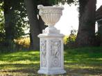 Bloempot op Sokkel met Engelen - 108 cm - Steen, Tuin en Terras, Tuinbeelden, Ophalen of Verzenden, Steen