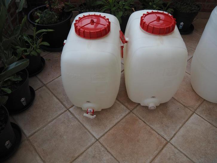 plastiek wijnvaten, Diversen, Levensmiddelen, Ophalen