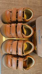 2 paar bruine naturino schoenen maat 19 met velcro sluiting, Kinderen en Baby's, Kinderkleding | Schoenen en Sokken, Ophalen, Gebruikt