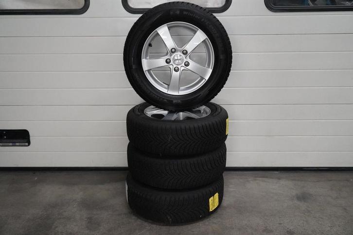 Volkswagen Golf 7 195/65 R15 Hankook Winter ICept / DOT 3720, Auto-onderdelen, Banden en Velgen, Banden en Velgen, Winterbanden