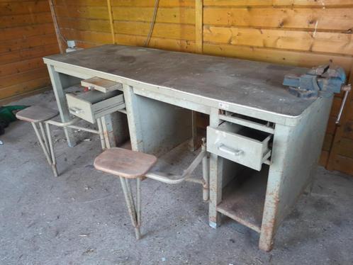 Vintage industrieel meubel post bureau mancave jaren 50', Antiek en Kunst, Curiosa en Brocante, Ophalen