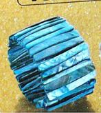 Avon: prachtige armband... echte schelp, Ophalen of Verzenden, Nieuw, Blauw, Elastiek