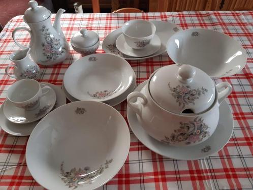 Eet-en koffieservies, Maison & Meubles, Cuisine | Vaisselle, Utilisé, Service complet, Autres styles, Porcelaine, Enlèvement