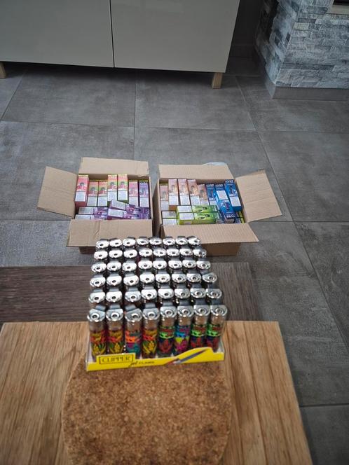 Lot briquets CLIPPER électroniques (48 pièces), Verzamelen, Rookartikelen, Aanstekers en Luciferdoosjes, Nieuw, Aansteker, Ophalen