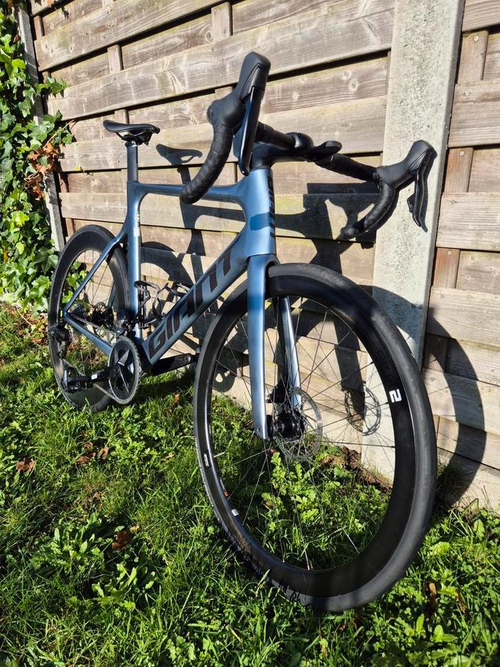 GIANT PROPEL ADVANCED 1 DISC SRAM RIVAL ETAP AXS SIZE
LARGE, Fietsen en Brommers, Fietsen | Mountainbikes en ATB, Gebruikt, Heren