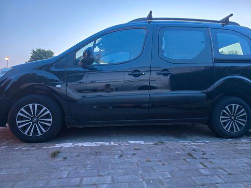 Peugeot partner zeer mooie auto 2014 airco eerste eigenaar, Auto's, Peugeot, Particulier, Elektrische ramen, Navigatiesysteem