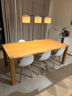 Table salle-à-manger en bois, Comme neuf