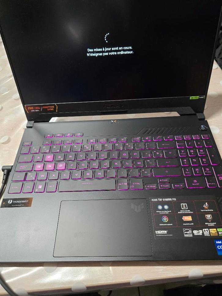 Asus TUF gaming FX507 + souris Corsaire Nightsabre neuf, Computers en Software, Windows Laptops, Zo goed als nieuw, 15 inch, SSD