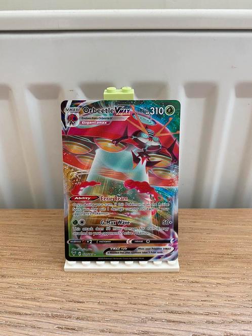 Orbeetle Vmax 021/185 - Pokemon kaart, Hobby en Vrije tijd, Verzamelkaartspellen | Pokémon, Nieuw, Losse kaart, Foil, Ophalen of Verzenden