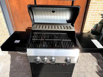 gasbarbecue 13,5 Kw. Met "Grill me" hoes. beschikbaar voor biedingen