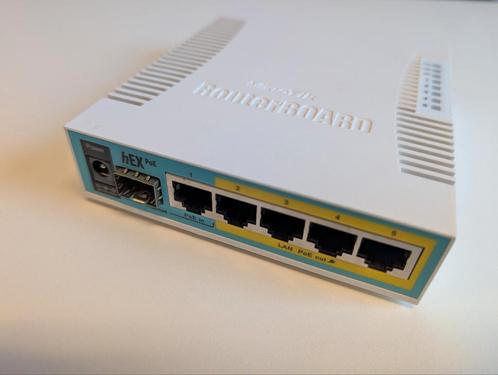 MicroTik RouterBOARD hEX PoE, Computers en Software, Routers en Modems, Gebruikt, Router, Ophalen of Verzenden