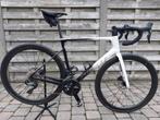 GIANT DEFY ADVANCED 2024, 28 inch, Carbon, Zo goed als nieuw, Meer dan 20 versnellingen