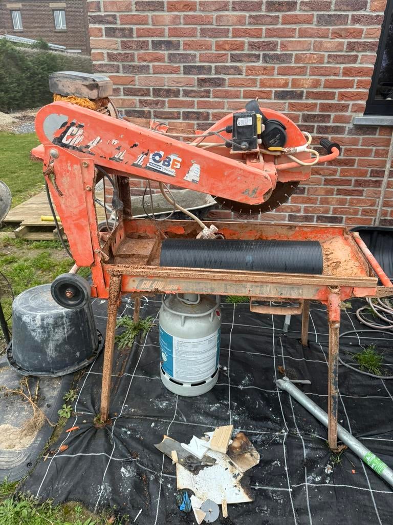 Tafelzaag, Enlèvement, Comme neuf