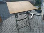 Twee vintage tekentafels voor architecten in hun originele s, Ophalen