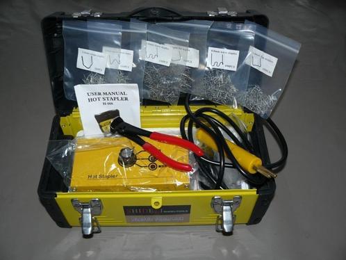 Kit de réparation en plastique avec agrafes LIVRAISON GRATUI, Autos : Divers, Outils de voiture, Neuf, Enlèvement ou Envoi