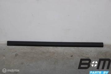 Nieuwe deurlijst linksvoor Nissan Leaf KE7603N020 beschikbaar voor biedingen