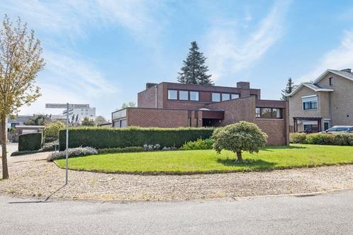 Huis te koop in Lanaken, Immo, Huizen en Appartementen te koop, Vrijstaande woning, F