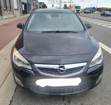 OPEL ASTRA//BENZINE//80.000KM! beschikbaar voor biedingen