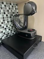 Dolce Gusto Koffieapparaat + Capsulhouder, Elektronische apparatuur, Koffiezetapparaten, Ophalen, Zo goed als nieuw, Koffiemachine