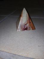 Decoratieve piramide (onyx), goede staat, Antiek en Kunst, Ophalen