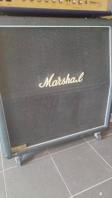 Marshall 1960a 4x12 met originele celestion v30's beschikbaar voor biedingen