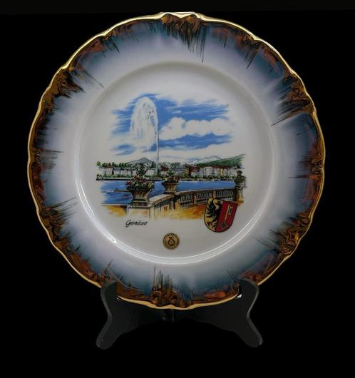 Assiette plate décorative en porcelaine Winterling Schwarzen, Antiquités & Art, Antiquités | Porcelaine, Enlèvement ou Envoi