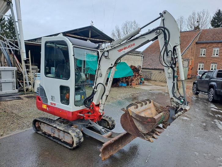 Minigraver Takeuchi TB 219/1700h!, Zakelijke goederen, Machines en Bouw | Kranen en Graafmachines, Ophalen