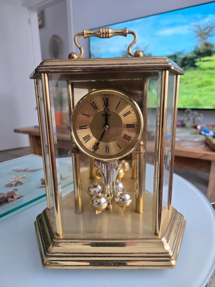 Horloge de collection à pile Haller, Antiek en Kunst, Antiek | Klokken, Ophalen
