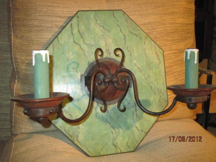 2 antieke wandlampen, Huis en Inrichting, Lampen | Wandlampen, Gebruikt, Hout, Metaal, Ophalen