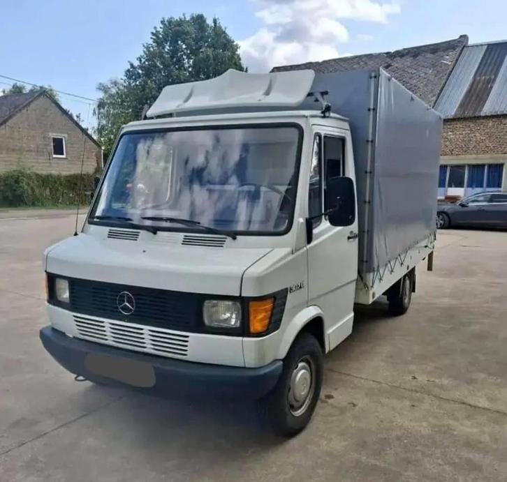 mercedes 307d 1979 oldtimer 101.000km, Auto's, Bestelwagens en Lichte vracht, Particulier, Mercedes-Benz, Diesel, 3 deurs, Handgeschakeld