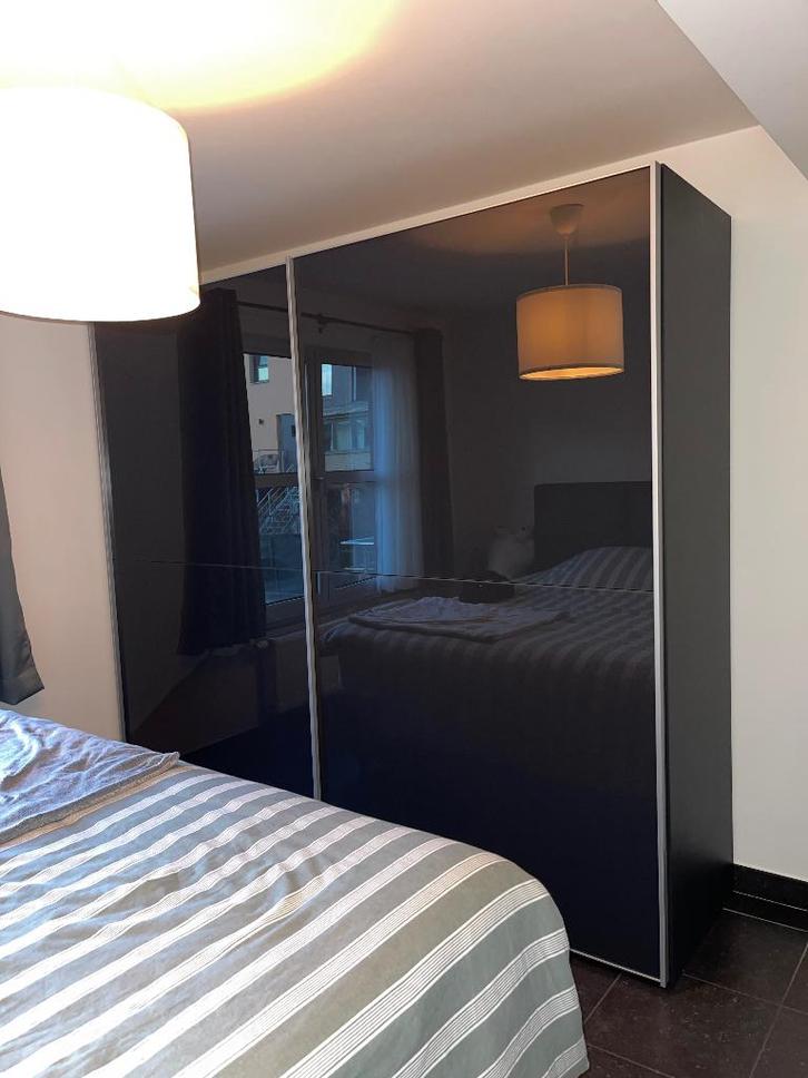 Garde robe grise, Maison & Meubles, Armoires | Penderies & Garde-robes, Comme neuf, 200 cm ou plus, 200 cm ou plus, 50 à 75 cm