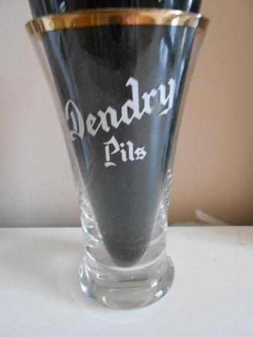 Bierglas Dendry Pils , brouwerij De Gheest uit Aalst ., Enlèvement ou Envoi