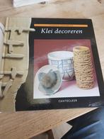 Klei decoreren CURSUS KERAMIEK eerste druk 2000 hardcover, Ophalen of Verzenden, Zo goed als nieuw