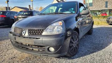 renault clio 1.2i AL GEKEURD ROOS FORMULIER OHBOEK 2003 beschikbaar voor biedingen