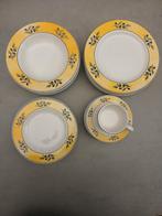 Service de table assiettes et café style provençal, Maison & Meubles, Cuisine | Vaisselle, Enlèvement, Utilisé, Autres types, Autres matériaux