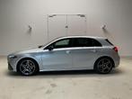 Mercedes-Benz A-Klasse 180 Hatchback AMG Line | Panoramisch, Auto's, Stof, Gebruikt, Euro 6, 4 cilinders
