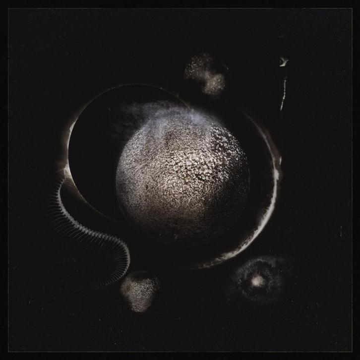 Enthroned – Cold Black Suns, Cd's en Dvd's, Vinyl | Hardrock en Metal, Nieuw in verpakking, Verzenden